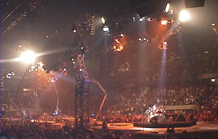 Photo gallery from the gig in Ottawa, ON, Canada shot on March 30, 1997
